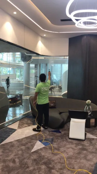 龙湖地产“爱情缤纷里”售楼处除甲醛施工照片