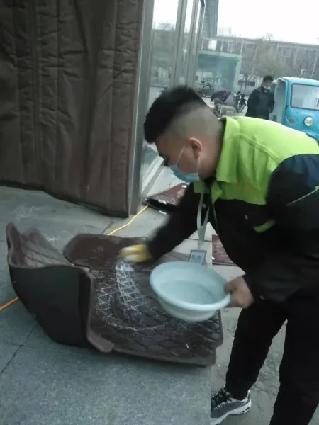 奔驰S350除醛净化施工照片